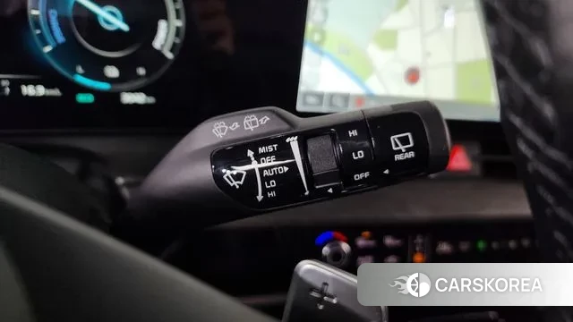 Kia Sportage 5th Generation Hybrid 2024 Белый из Кореи, фото 5