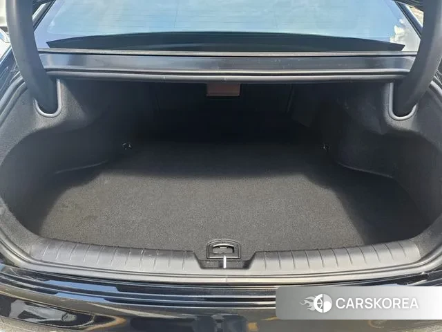 Hyundai Grandeur (GN7) 2023 Черный из Кореи, фото 5