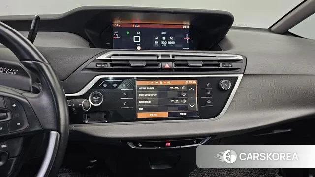 Citroen / DS Grand C4 Spacetourer 2021 Белый из Кореи, фото 5