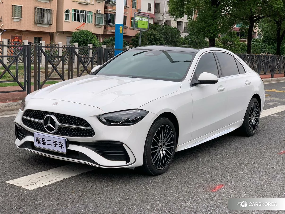 Mercedes-Benz Class C 2023 Белый из Китая, фото 5
