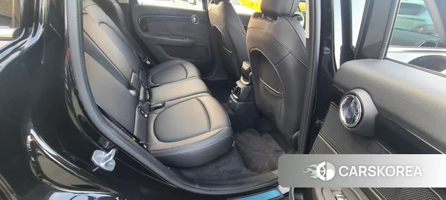 Mini Cooper Countryman 2023 Черный из Кореи, фото 5