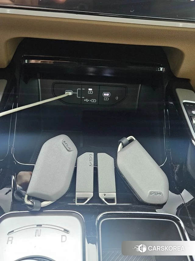 Kia The New Sorento 4th Generation 2025 Белый из Кореи, фото 5