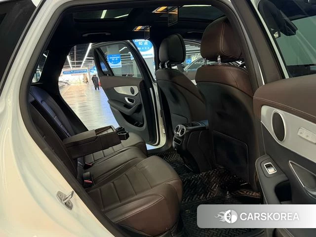 Mercedes-Benz GLC 2022 Белый из Китая, фото 5