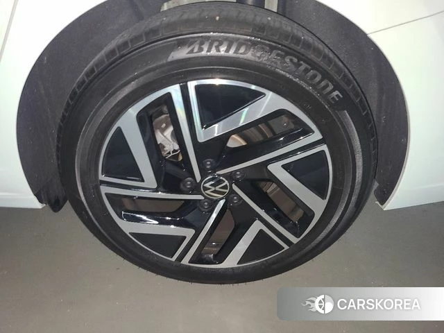 Volkswagen 7th Generation of Jetta 2024 Белый из Кореи, фото 5