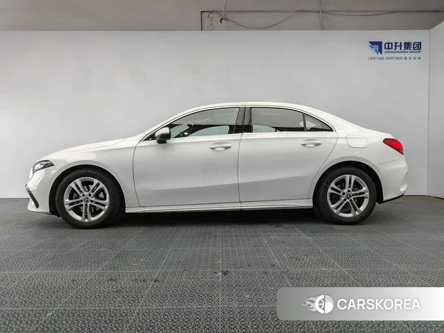 Mercedes-Benz Class A 2025 Белый из Китая, фото 5