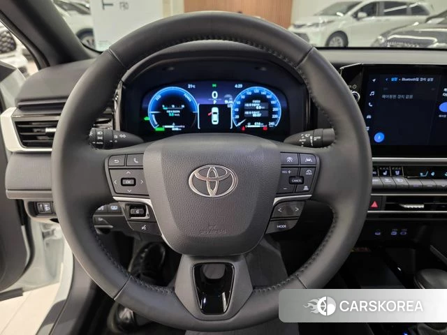 Toyota Camry (XV80) 2025 Белый из Кореи, фото 5