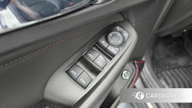 Chevrolet (GM Daewoo) Trailblazer 2020 Белый из Кореи, фото 5