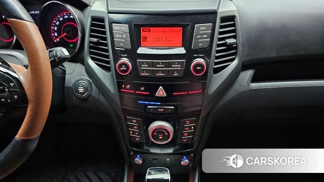 Ssangyong Tivoli Armor 2018 Белый из Кореи, фото 5