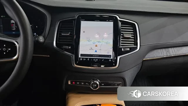 Volvo XC90 second Generation 2023 Белый из Кореи, фото 5