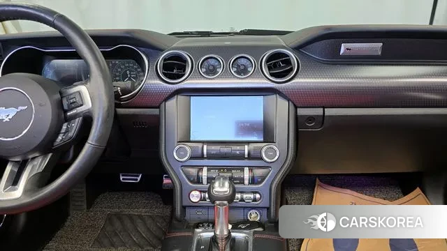 Ford Mustang 2019 Черный из Кореи, фото 5