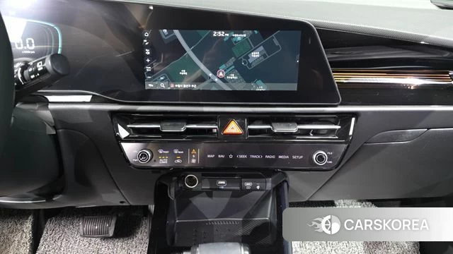Kia Di Ol Nu Niro 2023 Серый из Кореи, фото 5
