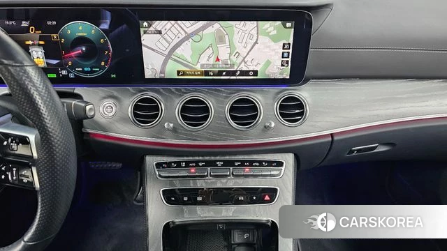 Mercedes-Benz E-Class W213 2021 Белый из Кореи, фото 5