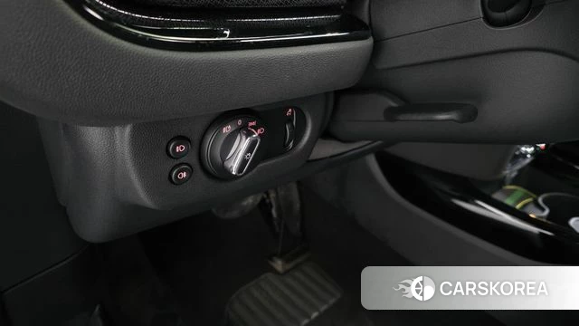 Mini Cooper Clubman 2021 Синий из Кореи, фото 5