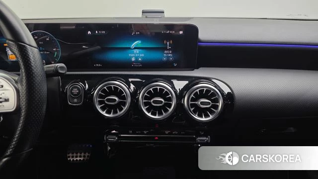 Mercedes-Benz A-Class W177 2021 Серый из Кореи, фото 5