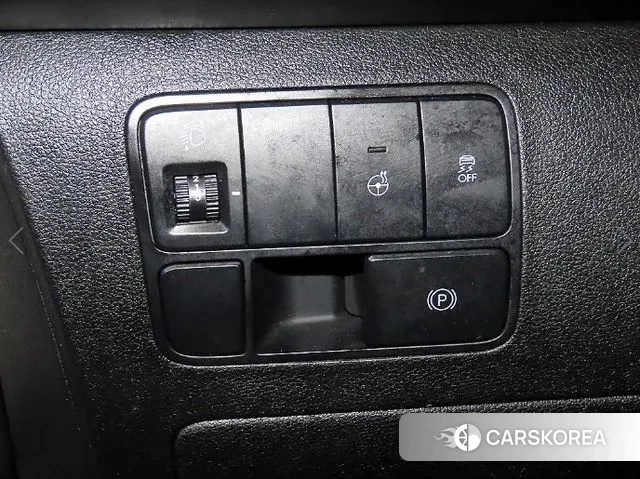 Hyundai Staria 2021 Белый из Кореи, фото 5