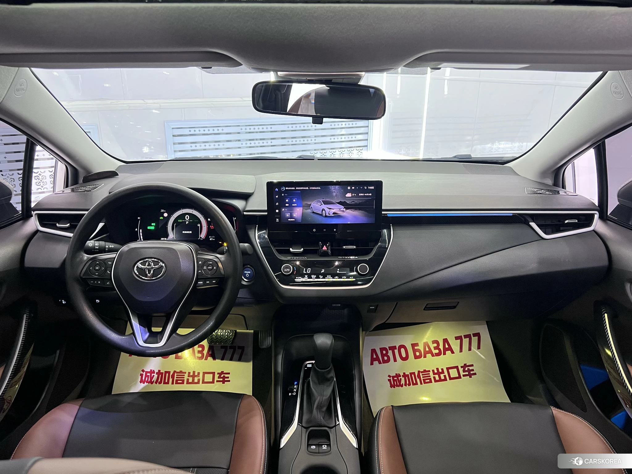 Toyota Corolla 2023 Белый из Китая, фото 5