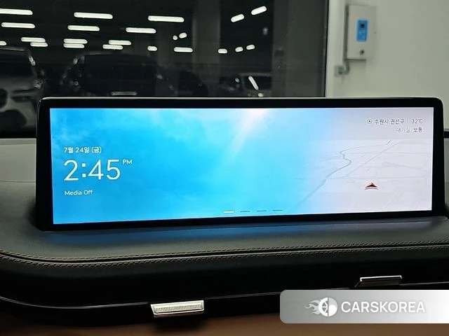 Genesis GV70 2023 Белый из Кореи, фото 5