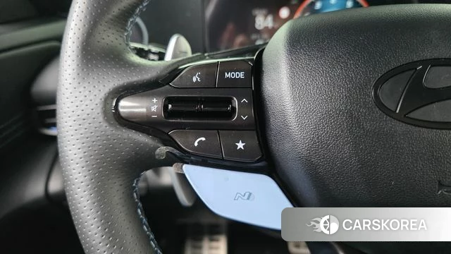 Hyundai The New Avante (CN7) 2024 Серебристо-серый из Кореи, фото 5