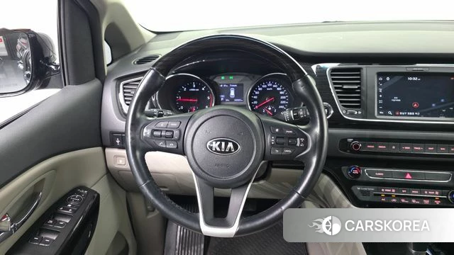 Kia The New Carnival 2018 Серый из Кореи, фото 5