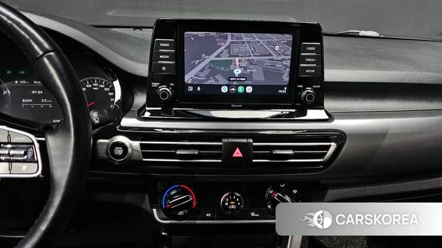 Kia Seltos 2022 Белый из Кореи, фото 5
