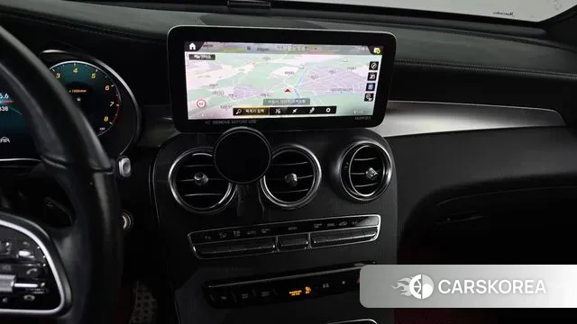 Mercedes-Benz GLC-Class X253 2022 Белый из Кореи, фото 5