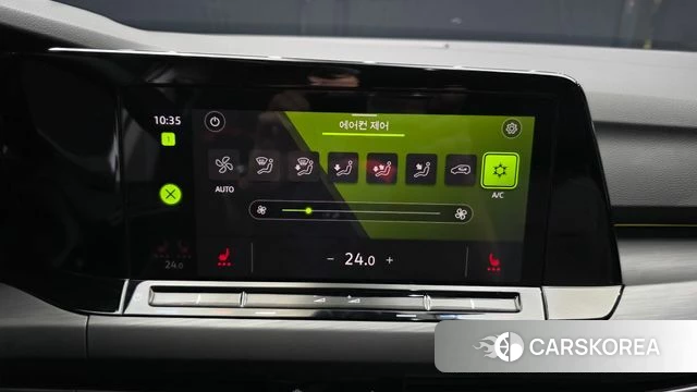 Volkswagen Golf 8th Generation 2023 Белый из Кореи, фото 5