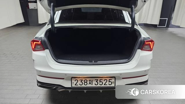 Kia K5 3rd generation 2020 Белый из Кореи, фото 5