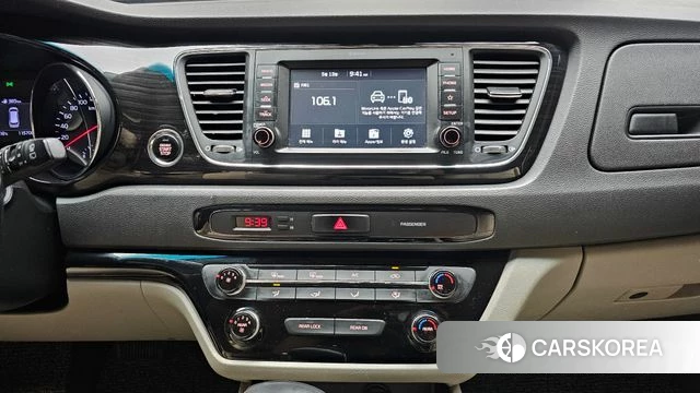 Kia The New Carnival 2018 Черный из Кореи, фото 5