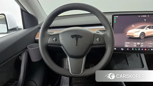 Tesla Model Y 2022 Белый из Кореи, фото 5