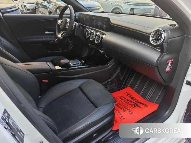 Mercedes-Benz Class A 2021 Белый из Китая, фото 5