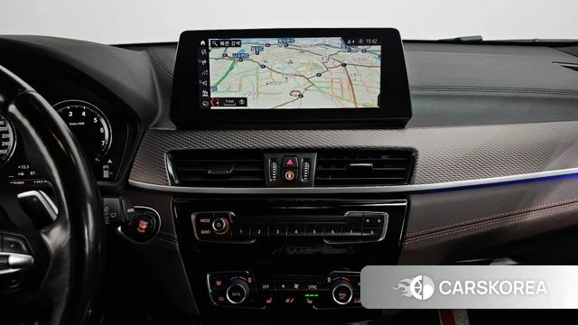 BMW X2 (F39) 2021 Светло-серебряный цвет из Кореи, фото 5