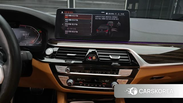 BMW 5 Series (G30) 2020 Черный из Кореи, фото 5
