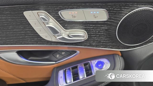 Mercedes-Benz GLC-Class X253 2022 Белый из Кореи, фото 5