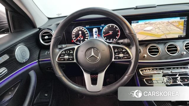 Mercedes-Benz E-Class W213 2020 Серый из Кореи, фото 5