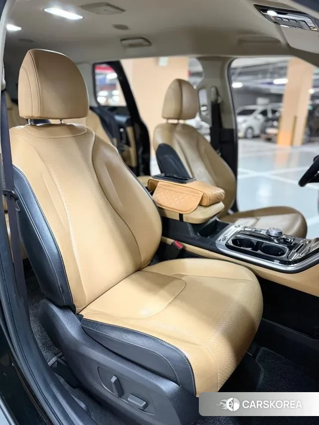 Kia Carnival 4th generation 2021 Черный из Кореи, фото 5