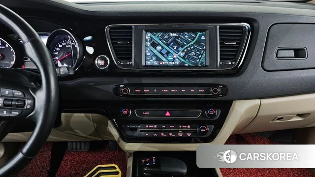 Kia The New Carnival 2018 Черный из Кореи, фото 5