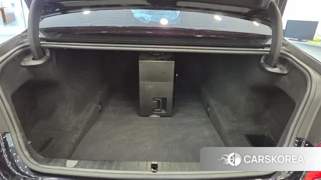 BMW 7 Series (G11) 2019 Черный из Кореи, фото 5