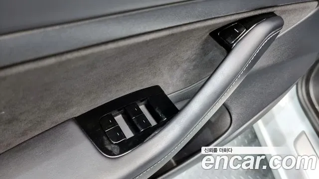 Tesla Model 3 2020 Белый из Кореи, фото 5