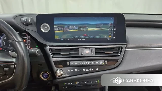 Lexus ES300h 7th generation 2022 Серый из Кореи, фото 5