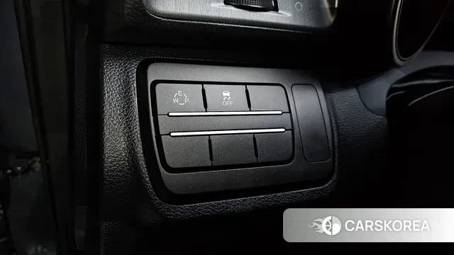 Ssangyong Tivoli Armor 2018 Синий из Кореи, фото 5