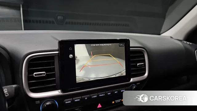 Hyundai Venue 2023 Белый из Кореи, фото 5