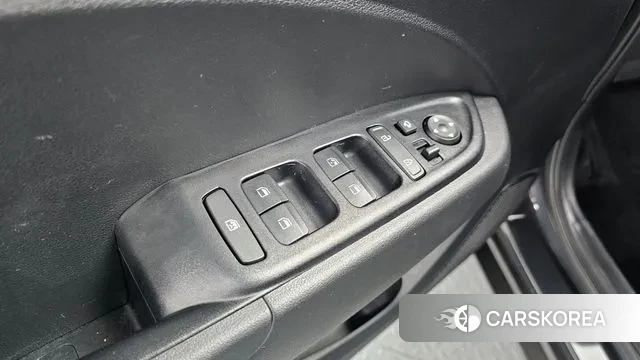 Hyundai Venue 2022 Серый из Кореи, фото 5