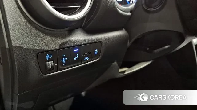 Hyundai Kona 2018 Белый из Кореи, фото 5