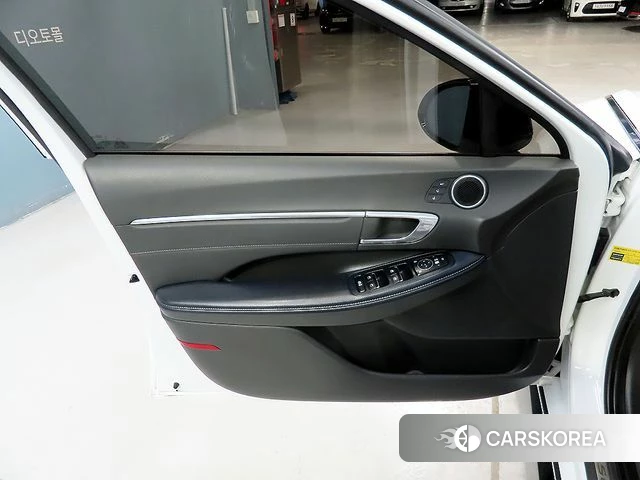 Hyundai Sonata (DN8) 2022 Белый из Кореи, фото 5