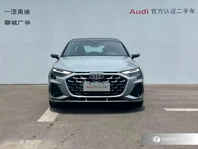 Audi A3 2025 Silver/gray из Китая, фото 5