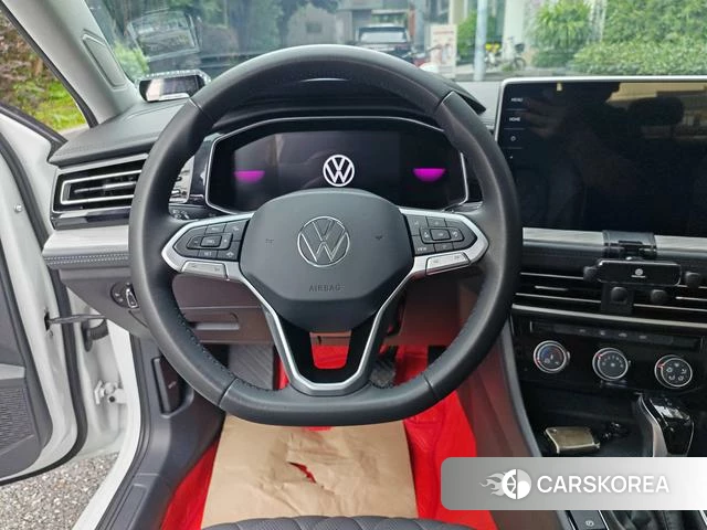 Volkswagen Sagitar 2024 Белый из Китая, фото 5