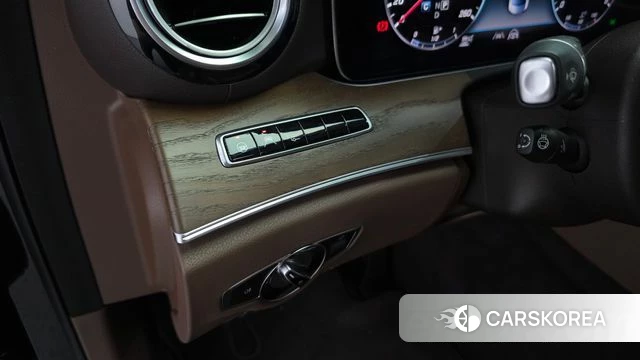 Mercedes-Benz E-Class W213 2020 Черный из Кореи, фото 5
