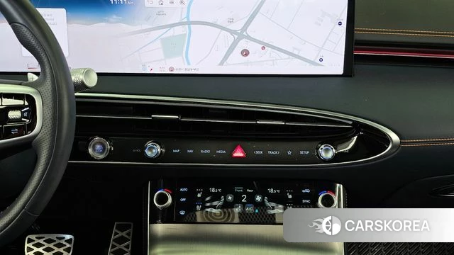 Genesis GV70 2024 Белый из Кореи, фото 5