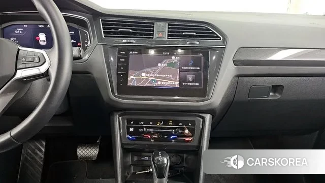 Volkswagen Tiguan second Generation 2022 Серый из Кореи, фото 5