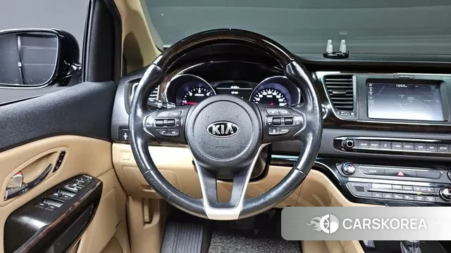 Kia The New Carnival 2018 Черный из Кореи, фото 5